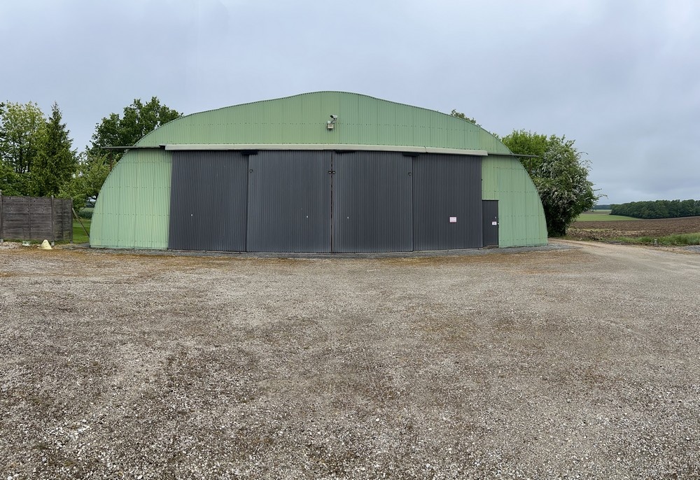 Ulm à vendre - Autres - HANGAR AERO AVEC CU