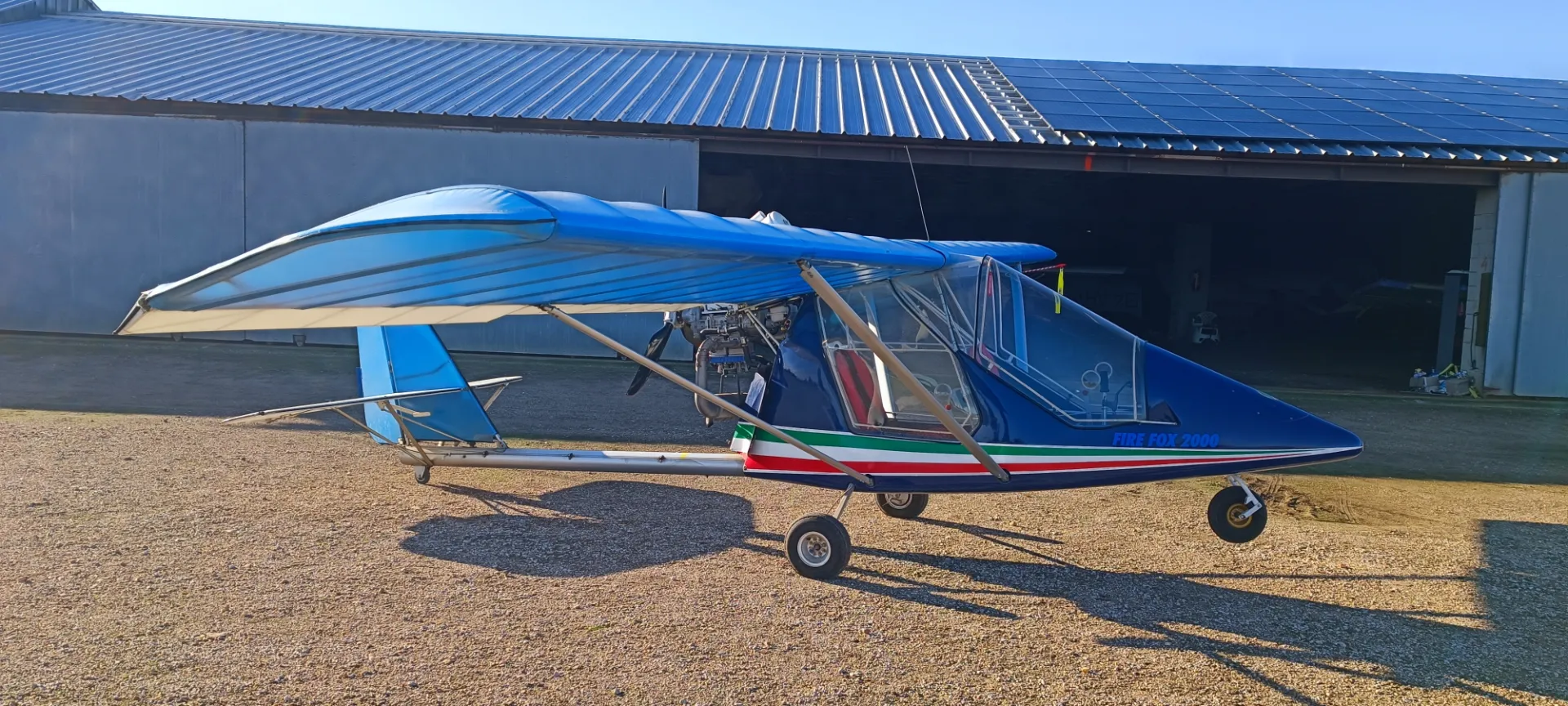 Ulm à vendre - Multiaxe - ULM firefox 2000m avec place de hangar