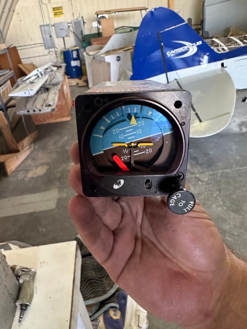 Ulm à vendre - Autres - Indicateur d'attitude 4200-10