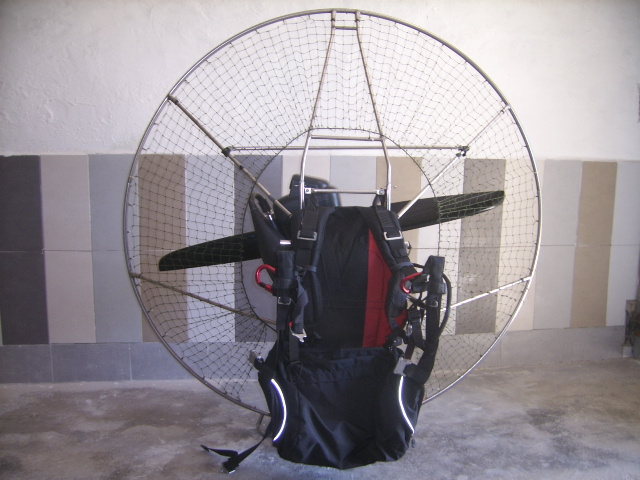 Ulm à vendre - Paramoteur - PARAMOTEUR + 2 AILES