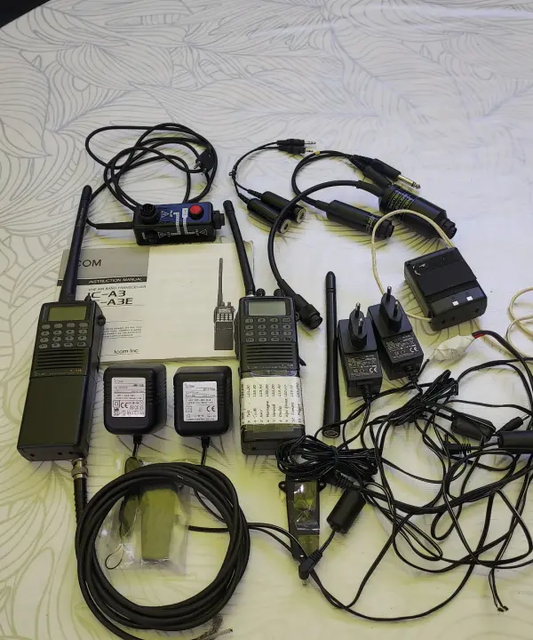Ulm à vendre - Autres - lot de matériel elect rdio icom et lynx
