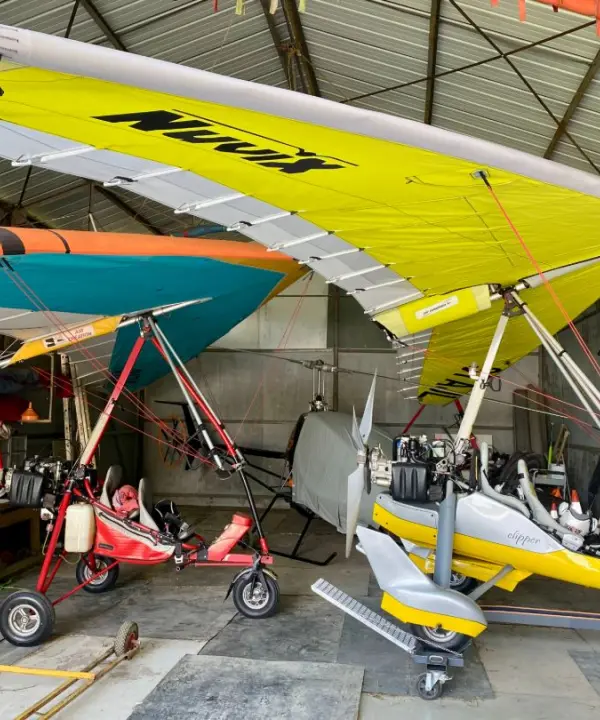 Ulm à vendre - Hangar - Hangar ULM à vendre - Savoie/ Ain