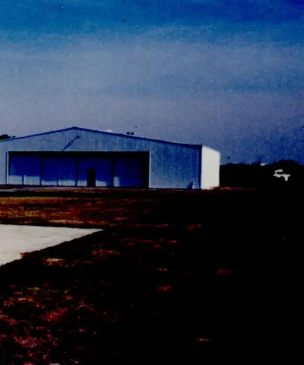 Ulm à vendre - Hangar - LOCATION PLACE DE HANGAR - St André (27)