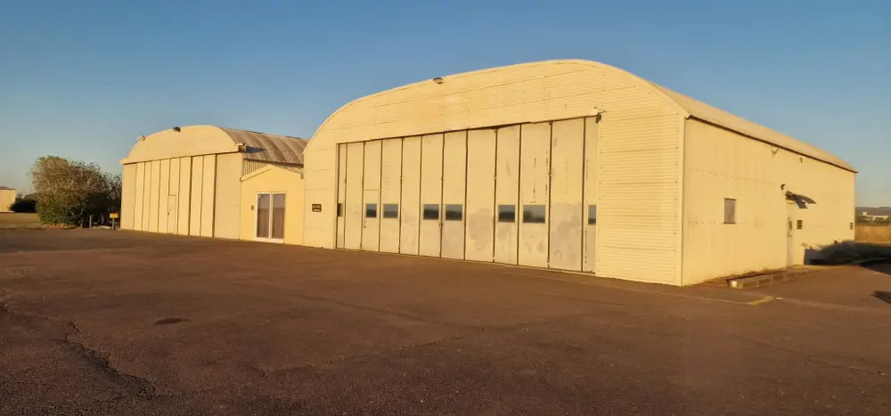 Ulm à vendre - Hangar - vente hangar