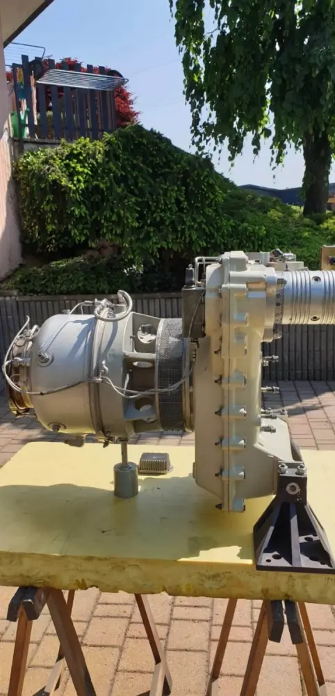 Ulm à vendre - Helicoptere - Turbine solar T32 160ch