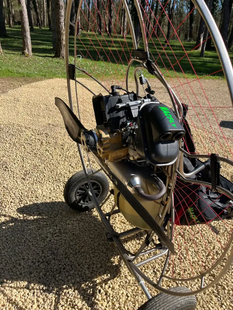 Ulm à vendre - Paramoteur - A VENDRE URGENT / Arrêt de l'activité