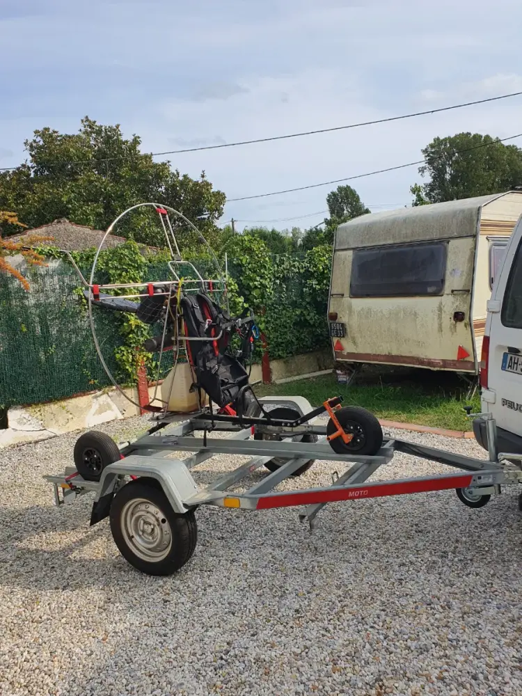Ulm à vendre - Paramoteur - chariot paramoteur