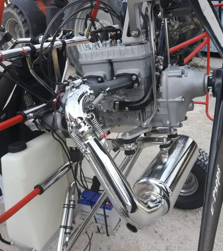 Troisième vue de Paramoteur à vendre – Chariot Paramoteur HSCOM Rotax 582 démarreur électrique à ARLES