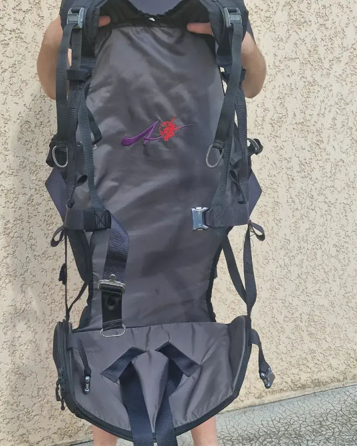 Deuxième vue de Autres à vendre – Sellette paramoteur adventure taille XL à Courpiere