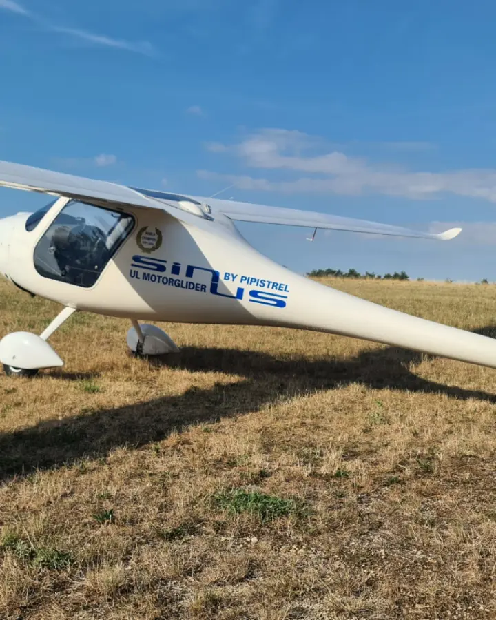 Deuxième vue de Multiaxe à vendre – Sinus Pipistrel à Celles-sur-Ource