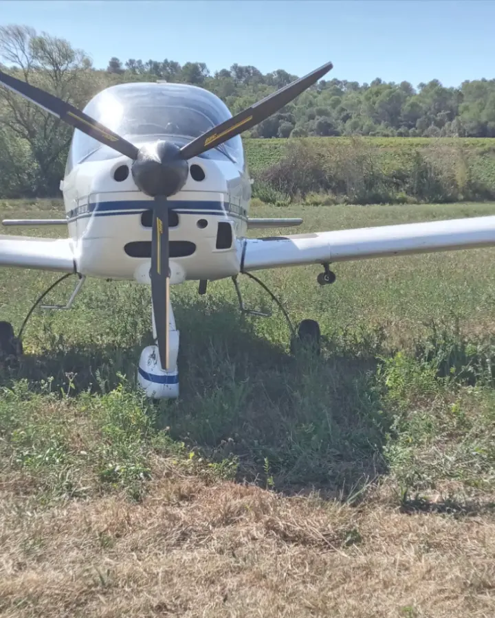 Deuxième vue de Multiaxe à vendre – TECHNAM P96 à Aérodrome de Vinon-sur-Verdon