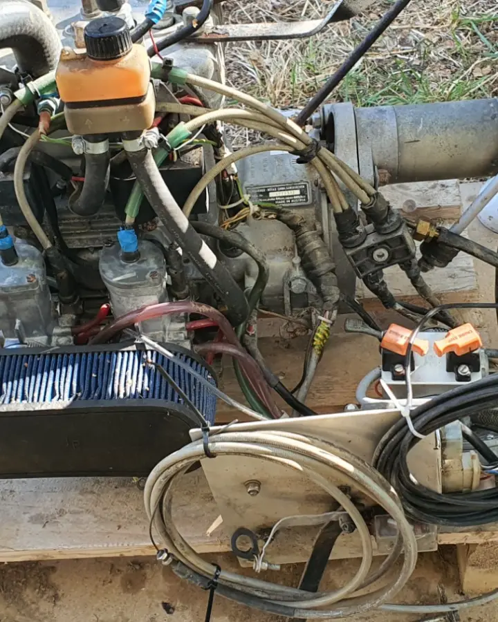 Deuxième vue de Autres à vendre – Moteur rotax 582 à Pont-sur-Yonne