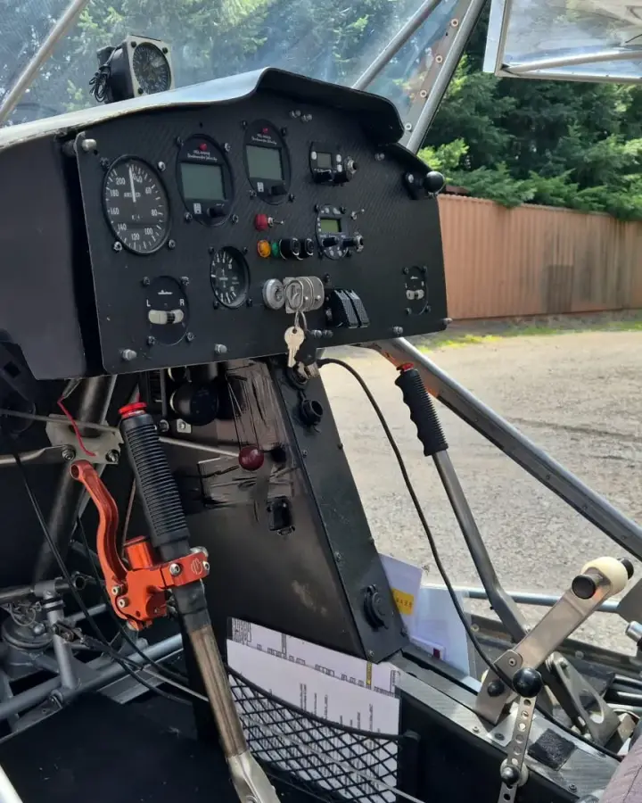 Troisième vue de Multiaxe à vendre – ULM AERO-SERVICES GUEPY 912S à EBML (Belgique)