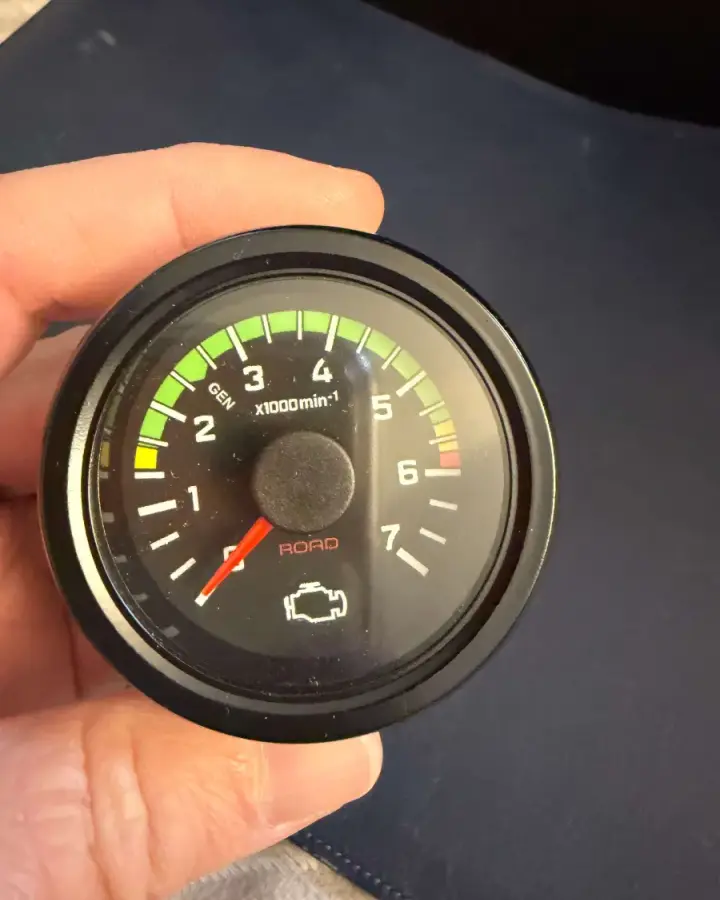 Deuxième vue de Autres à vendre – Lots de 7 Gauges pour avion ou ULM à bures sur yvette
