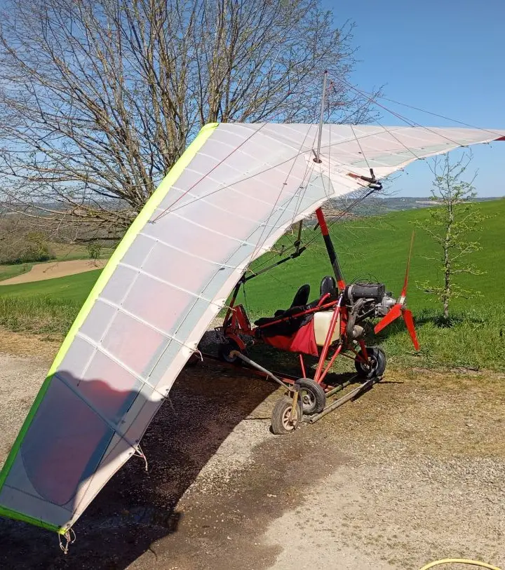 Deuxième vue de Pendulaire à vendre – ULM air création rotax 503 bicarbu double allumage à Lavaur