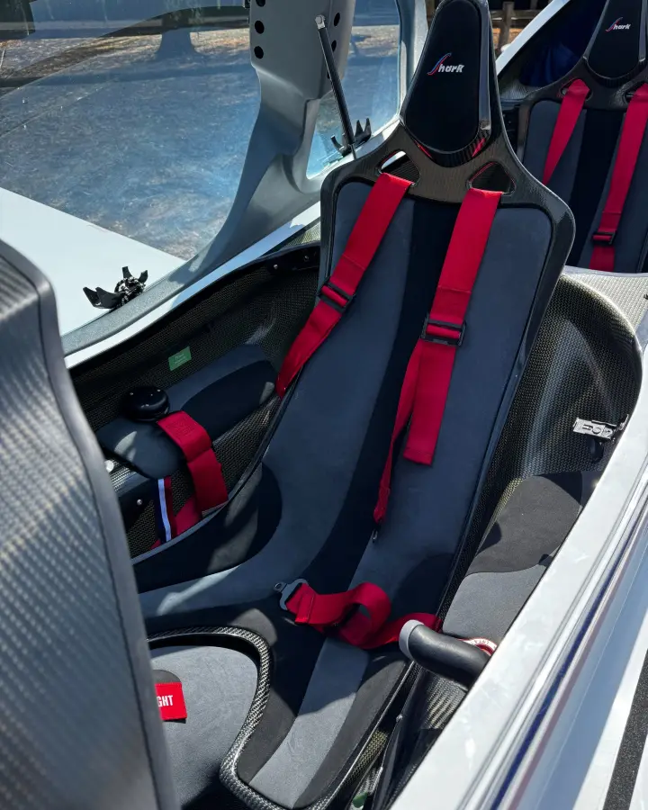Troisième vue de Multiaxe à vendre – SHARK AERO à GRAY
