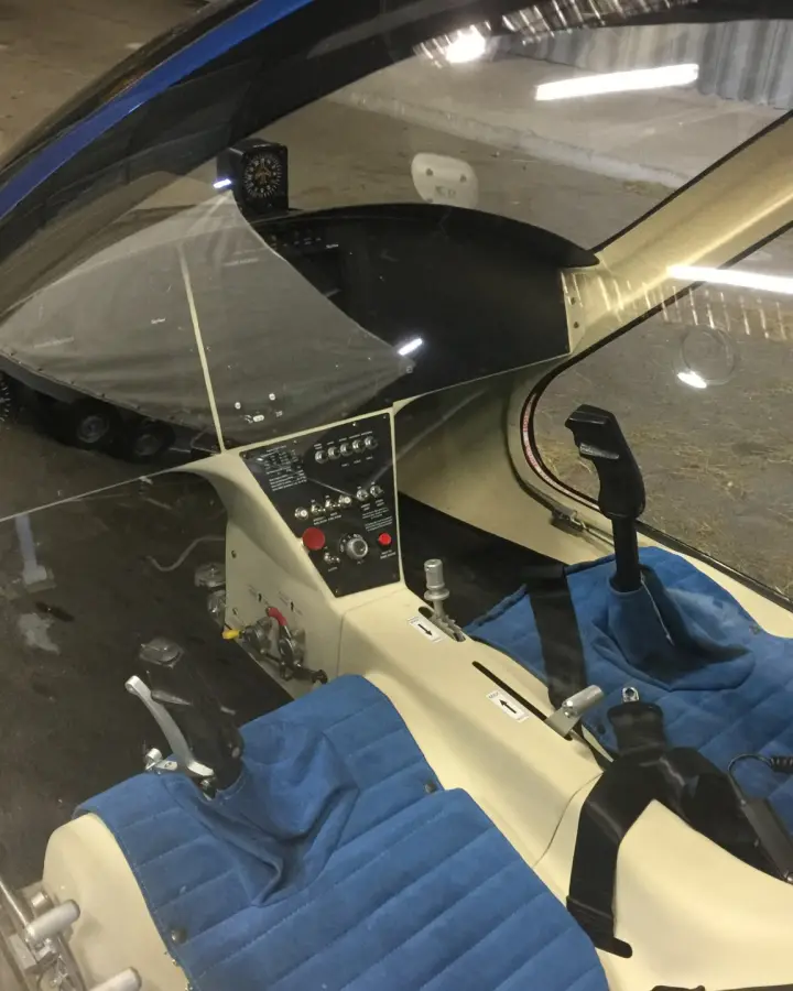 Deuxième vue de Autogire à vendre – Vend Autogire Magni M24 Orion à Grenoble Le Versoud