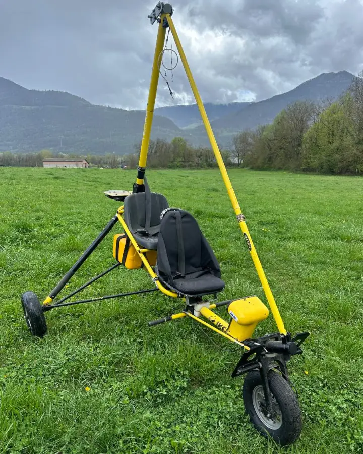 Troisième vue de Pendulaire à vendre – Chariot avec aile pendulaire à St Vincent de Mercuze  38660