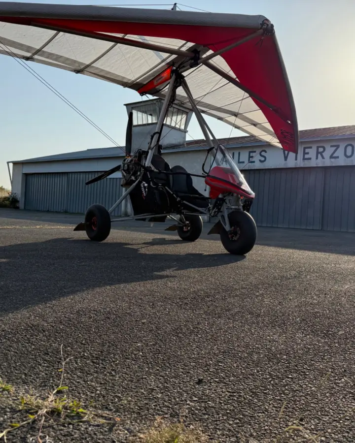 Deuxième vue de Autres à vendre – Vend ou échange IFUN XL AIR CRÉATION à Vierzon