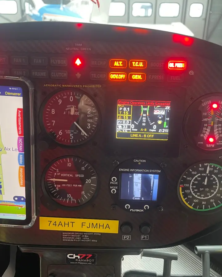 Troisième vue de Helicoptere à vendre – ranabot 300 h avec pales DUC à Corlier