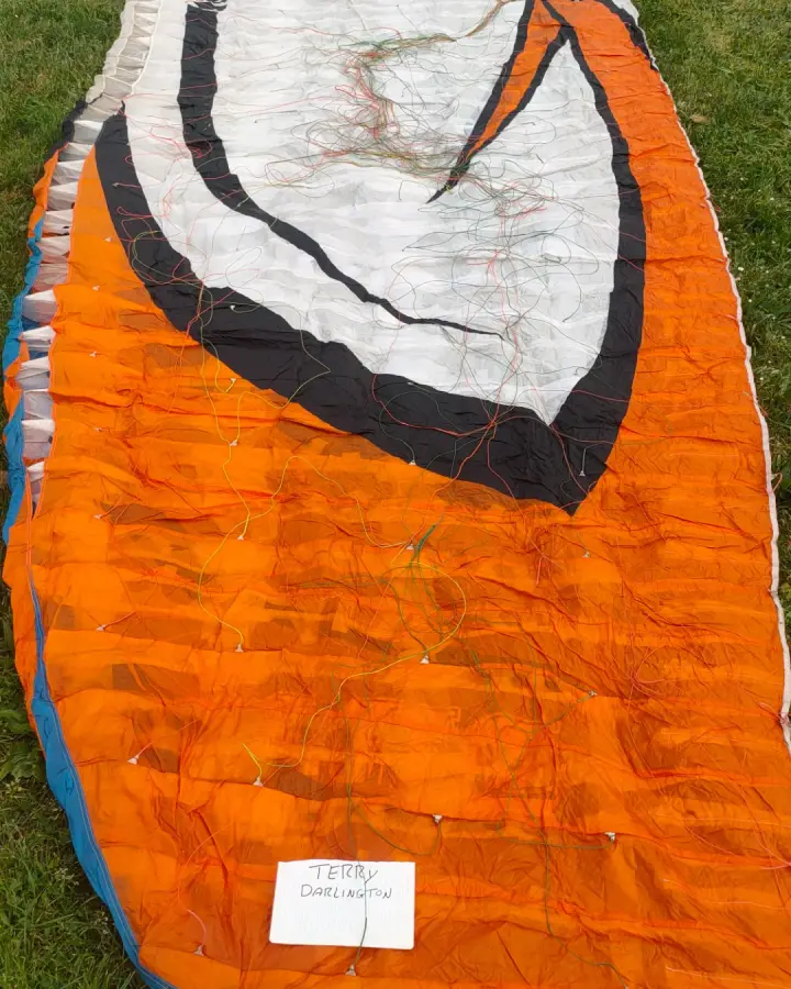 Troisième vue de Paramoteur à vendre – Aile de parapente et paramoteur ITV Billy à Nancy