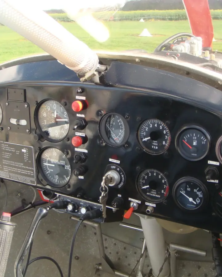 Deuxième vue de Multiaxe à vendre – MISTRAL BIMOTEUR PUSH PULL à LF2822
