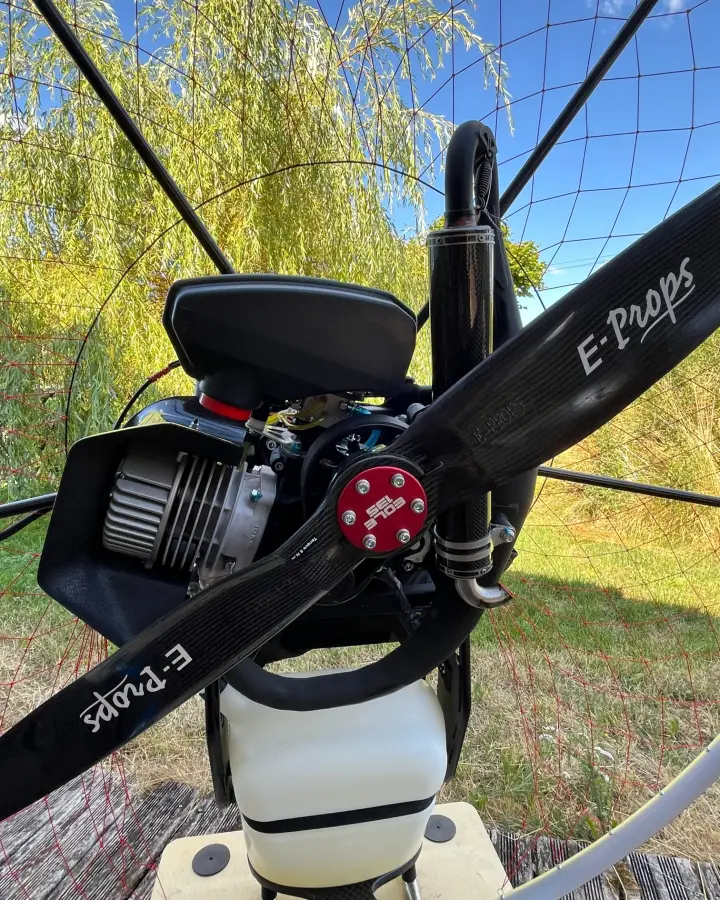 Deuxième vue de Paramoteur à vendre – A vendre paramoteur avec sellette à FRASNE 25560