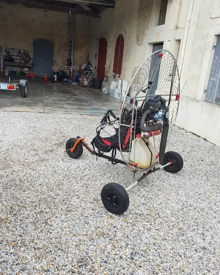 Deuxième vue de Paramoteur à vendre – chariot paramoteur à Martillac Montendre