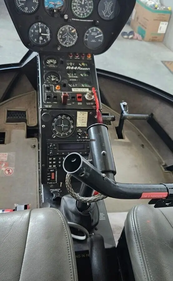 Troisième vue de Helicoptere à vendre – Robinson R44 Raven I à Roumanie