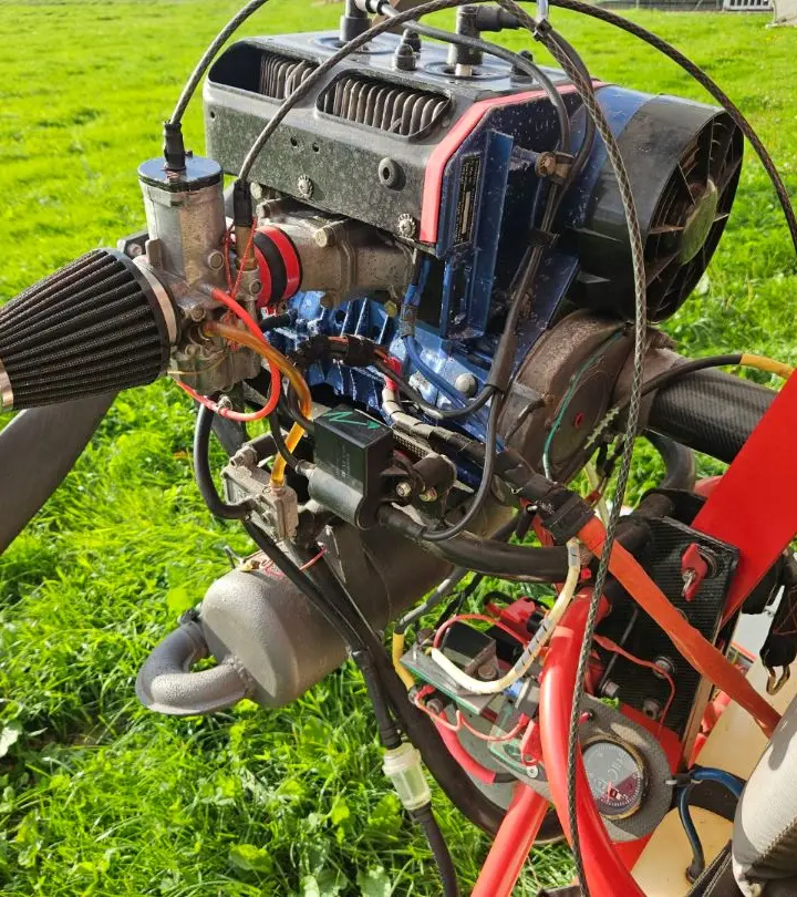 Deuxième vue de Pendulaire à vendre – ULM RACER 447 à VERGEAL (35680)