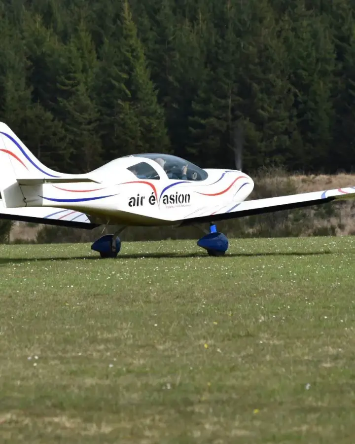 Deuxième vue de Multiaxe à vendre – VL3 nr 211 JMB Aviation à EBSH