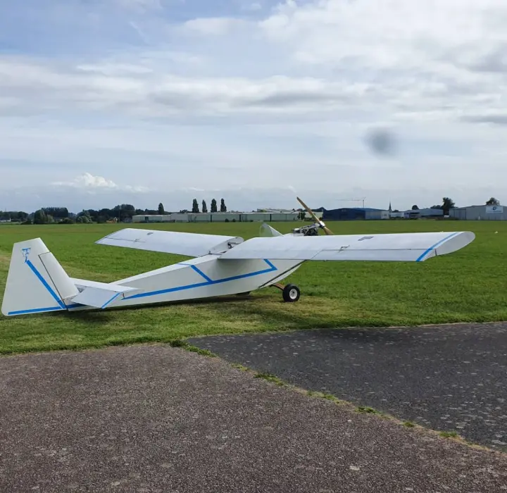 Deuxième vue de Multiaxe à vendre – Souricette MB01 à LFOY