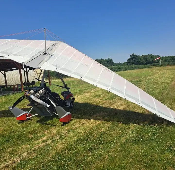 Deuxième vue de Pendulaire à vendre – ULM Air Création Skypper 912 Nuvix à Nantes