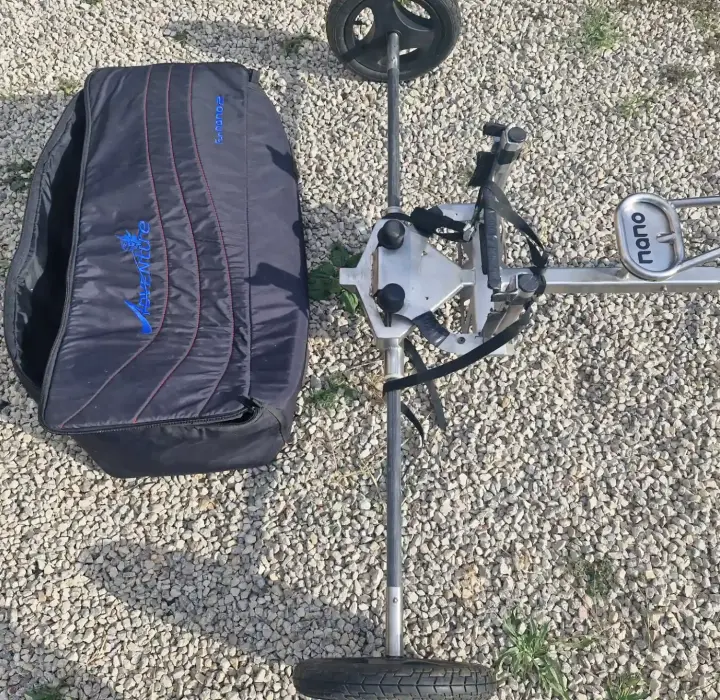 Deuxième vue de Autres à vendre – Chariot paramoteur adventure fun nano 2 à Courpiere