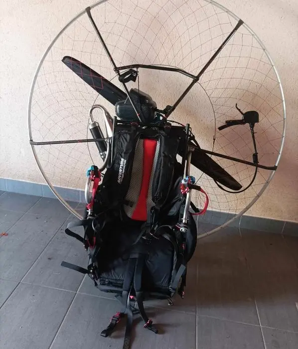 Deuxième vue de Paramoteur à vendre – Paramoteur quasi neuf à Le Pallet