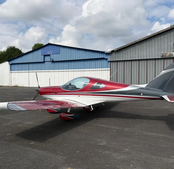 Deuxième vue de Multiaxe à vendre – Vend Bristell XL8 à Cholet