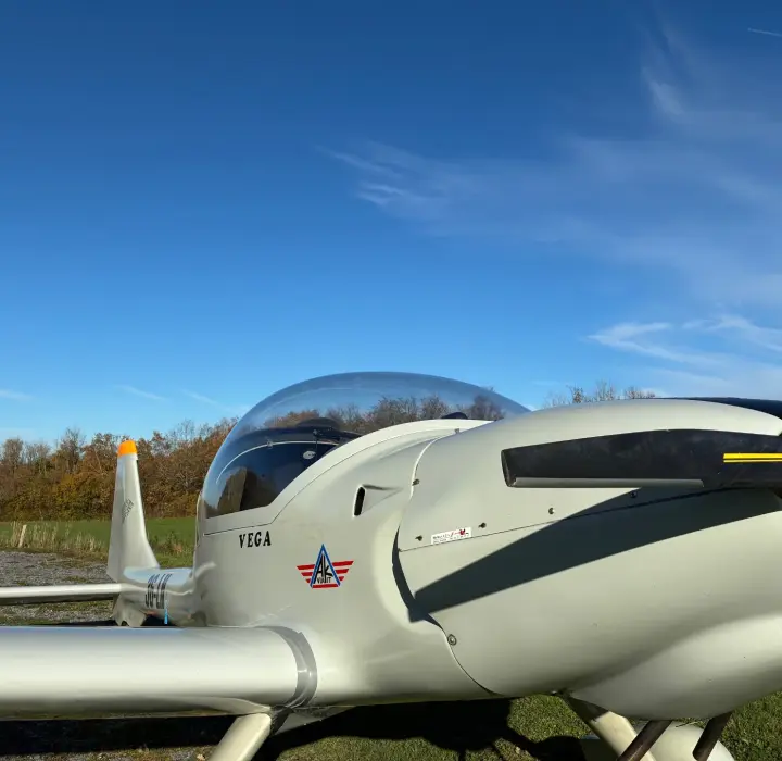 Deuxième vue de Multiaxe à vendre – Vega CJ 2000 à Sedan