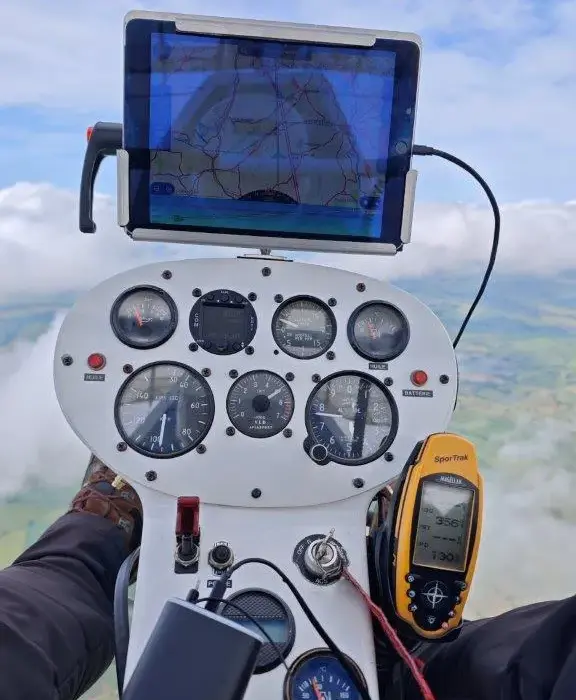 Deuxième vue de Pendulaire à vendre – ULM Pendulaire DTA Voyageur 912ES D450 à LF0152