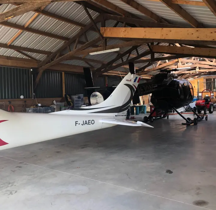 Troisième vue de Hangar à vendre – maison +PISTE ULM à Malestroit