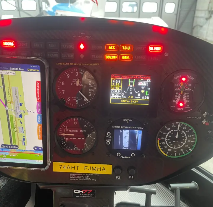 Troisième vue de Helicoptere à vendre – ranabot 300 h avec pales DUC à Corlier