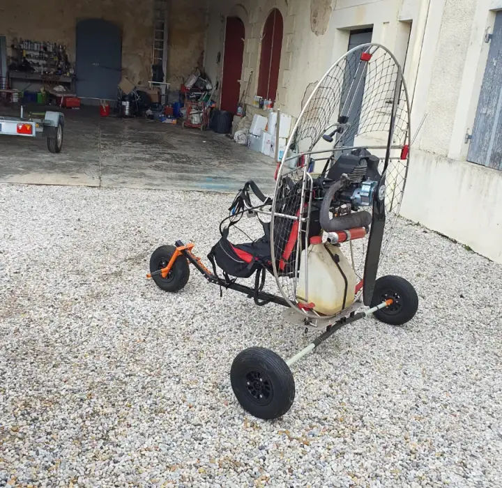 Deuxième vue de Paramoteur à vendre – chariot paramoteur à Martillac Montendre