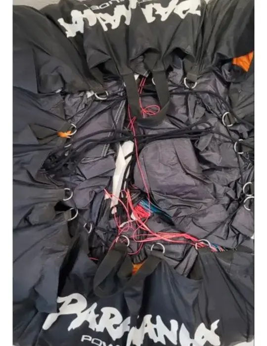 Deuxième vue de Paramoteur à vendre – Voile action GT 28 à Corneilla la rivière
