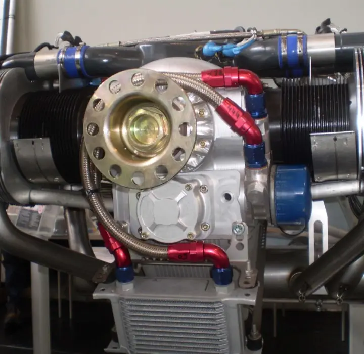 Deuxième vue de Autres à vendre – MOTORE AERONAUTICO UL POWER 130 HP à Rome