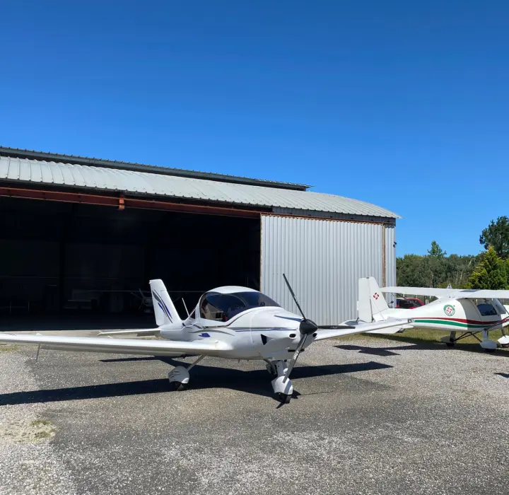 Deuxième vue de Multiaxe à vendre – A vendre ULTRALIGHT TL2000 STING CARBON 3 (sans parachute) à Biscarrosse