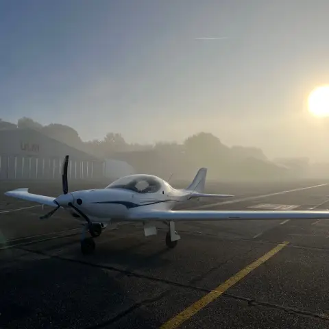 Vue 3 de Multiaxe à vendre – Vds DYNAMIC WT9 SPEED 126 L  DY-748/2021 - Full Options à Aérodrome d'Aix-les-Milles