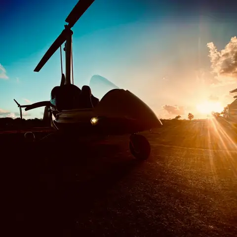 Vue 6 de Autogire à vendre – ELA ECLIPSE – AUTOGIRE HAUT DE GAMME  ROTAX 914 UL TURBO à Saint-François (Saint-François, Guadeloupe)