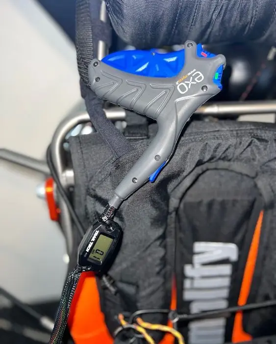 Deuxième vue de Paramoteur à vendre – Paramoteur Simplify Adventure avec moteur EOS 150 à Genève